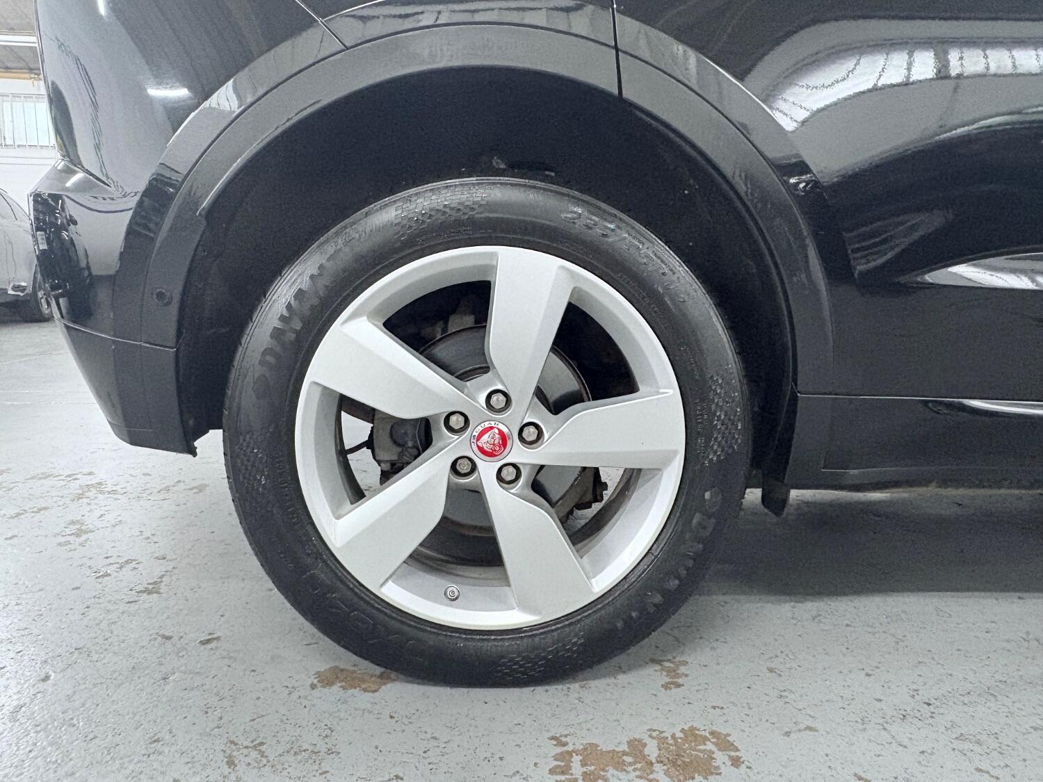 Used Jaguar E-Pace 2019 for sale - 76407621: Photo 32