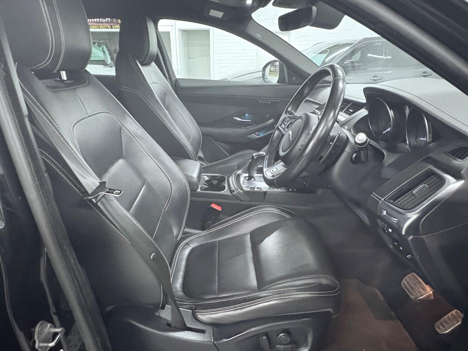 Used Jaguar E-Pace 2019 for sale - 76407621: Photo 37