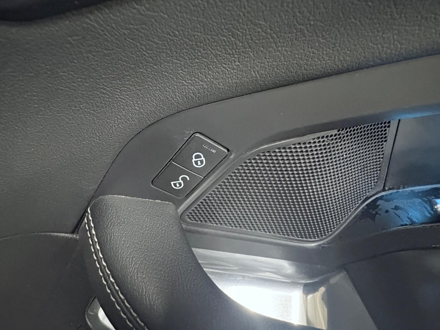 Used Jaguar E-Pace 2019 for sale - 76407621: Photo 39