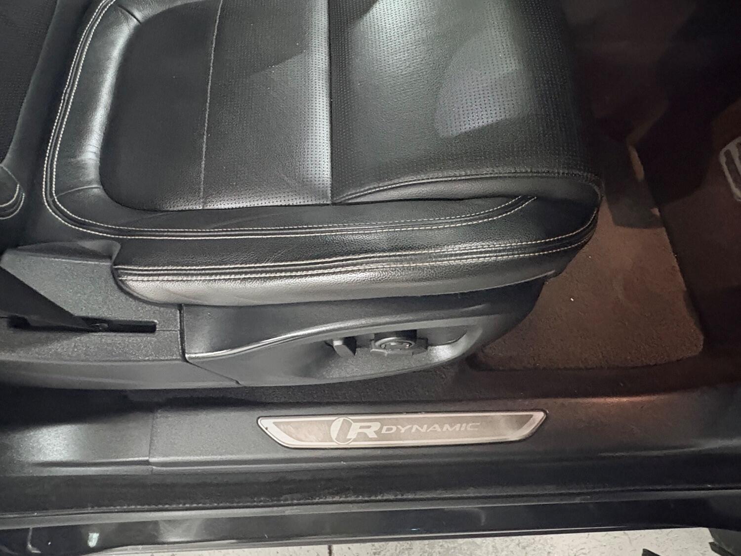 Used Jaguar E-Pace 2019 for sale - 76407621: Photo 40