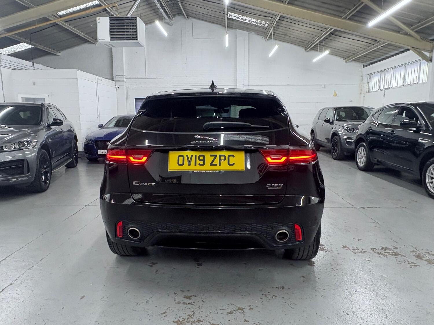 Used Jaguar E-Pace 2019 for sale - 76407621: Photo 6