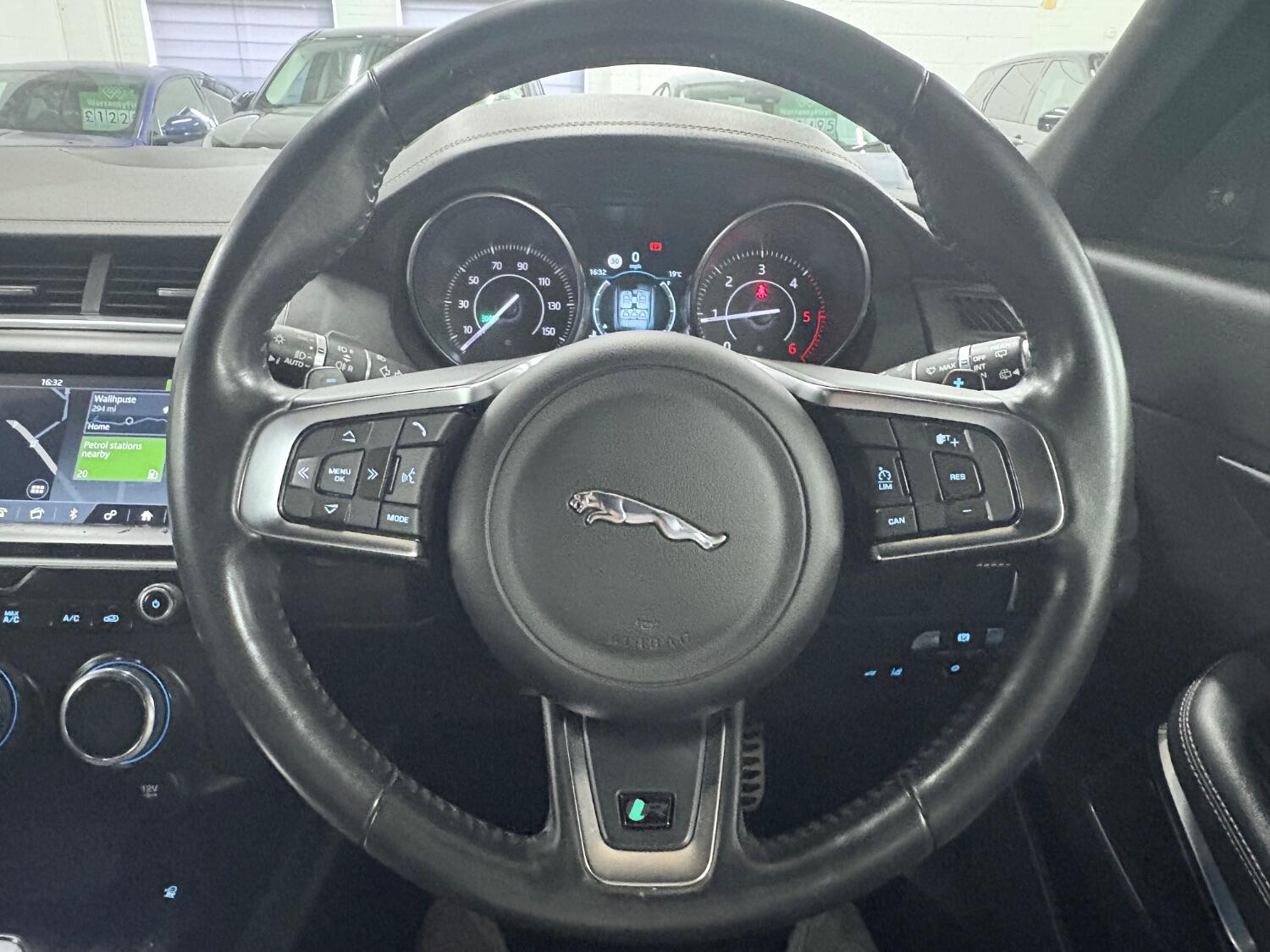 Used Jaguar E-Pace 2019 for sale - 76407621: Photo 73