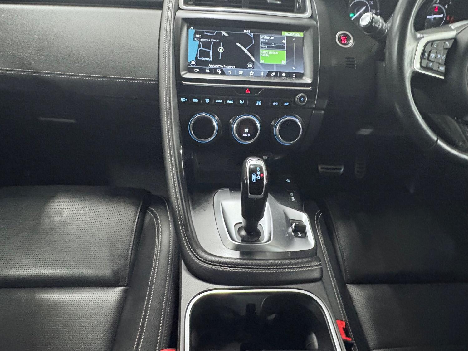 Used Jaguar E-Pace 2019 for sale - 76407621: Photo 74