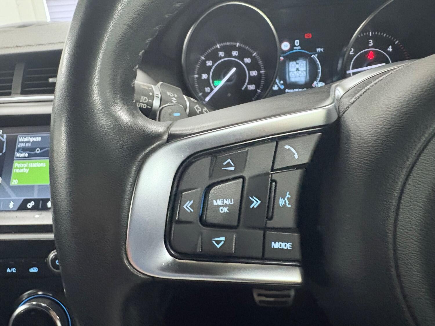 Used Jaguar E-Pace 2019 for sale - 76407621: Photo 77