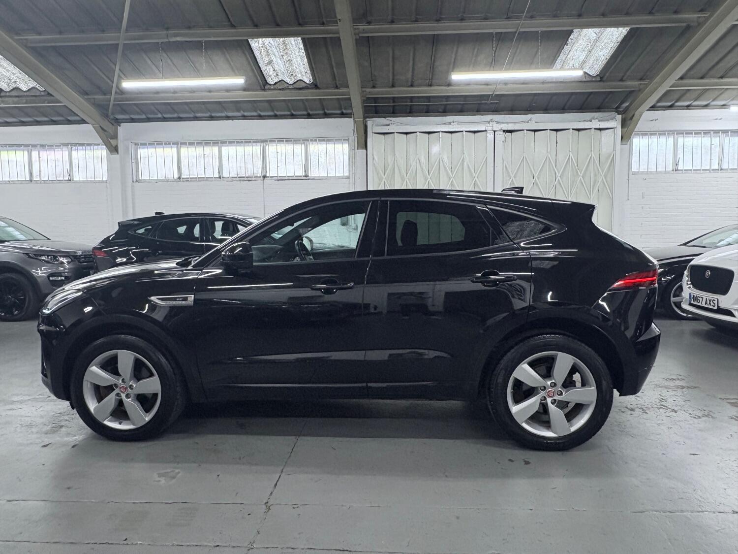Used Jaguar E-Pace 2019 for sale - 76407621: Photo 8