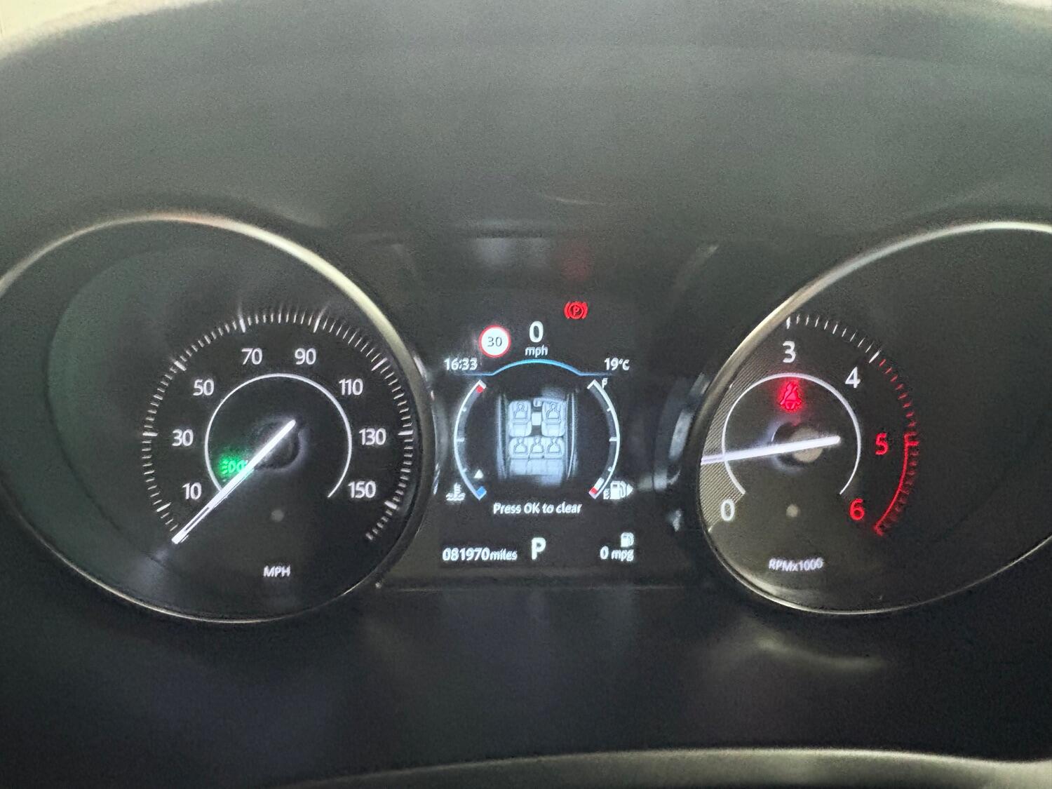 Used Jaguar E-Pace 2019 for sale - 76407621: Photo 80