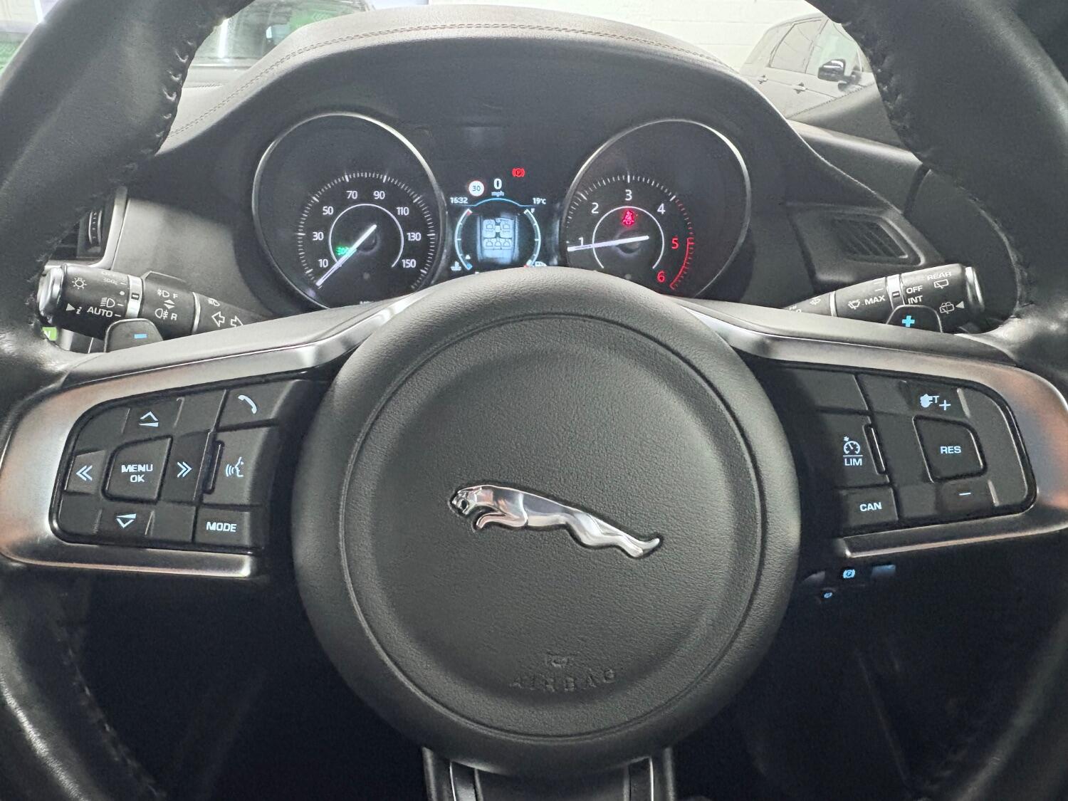 Used Jaguar E-Pace 2019 for sale - 76407621: Photo 81