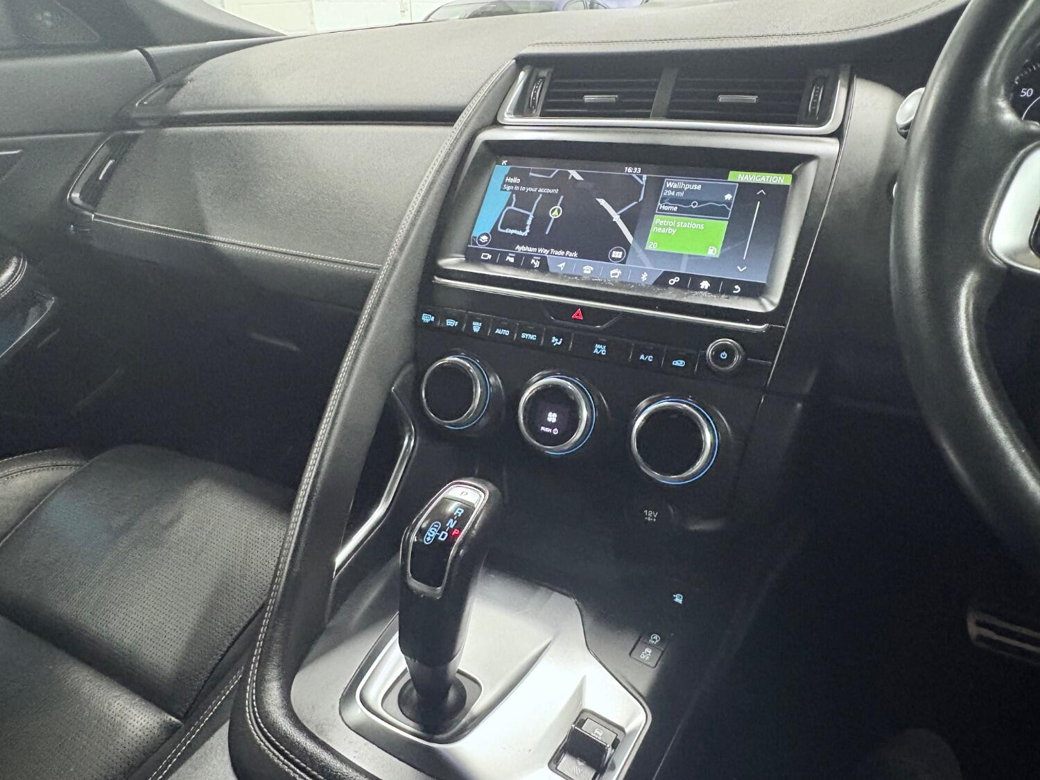 Used Jaguar E-Pace 2019 for sale - 76407621: Photo 83