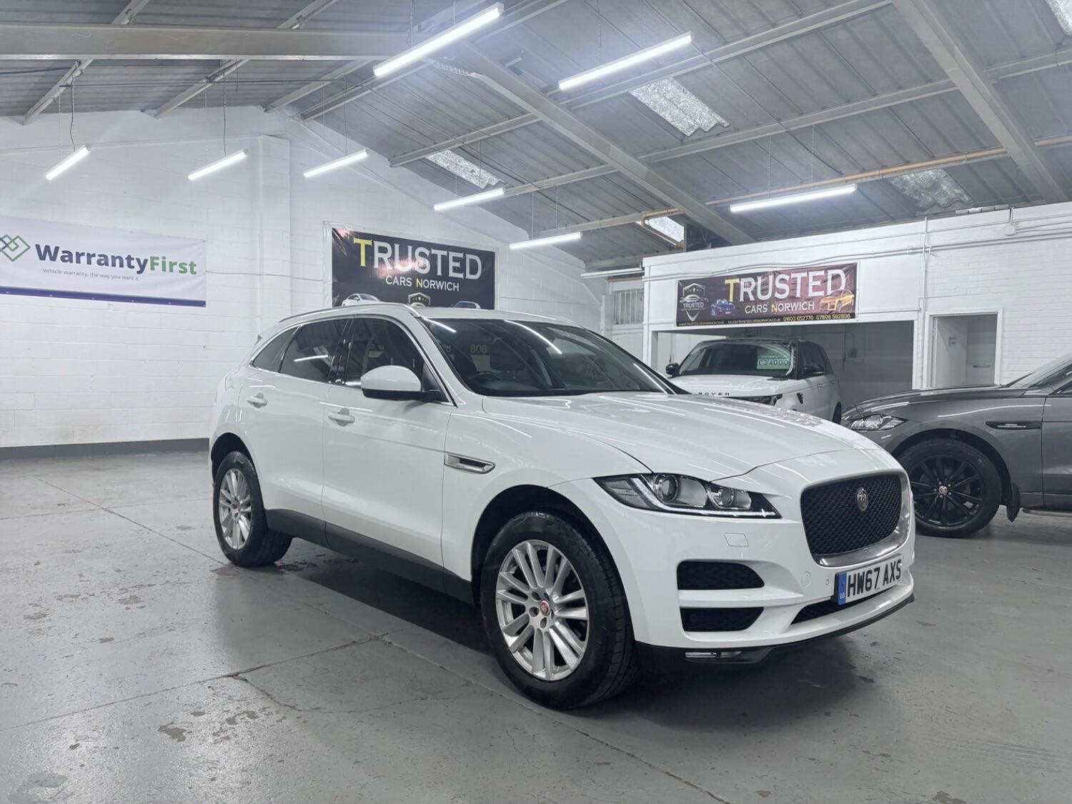 Used Jaguar F-Pace 2018 for sale - 76407483: Photo 10