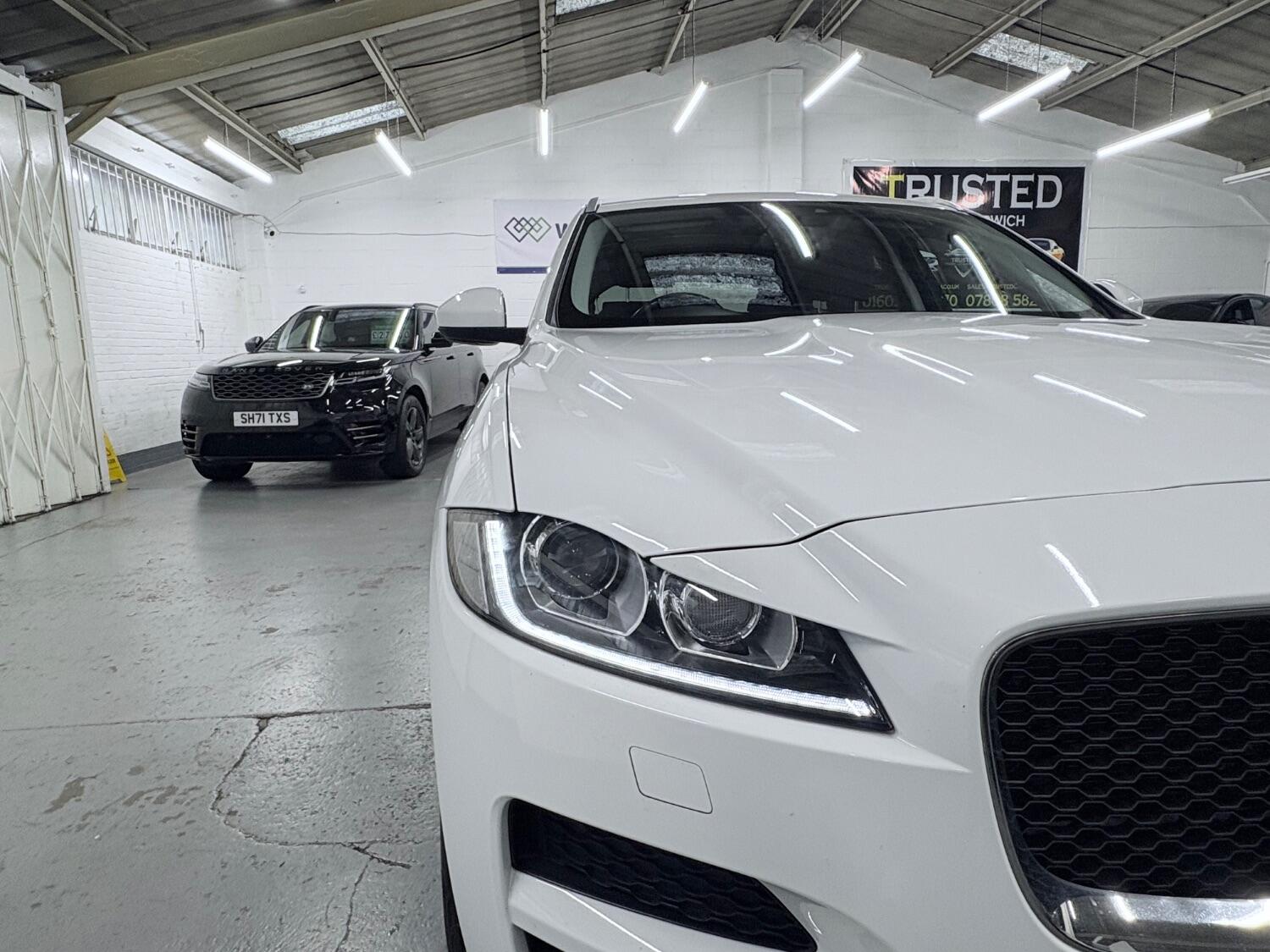 Used Jaguar F-Pace 2018 for sale - 76407483: Photo 23