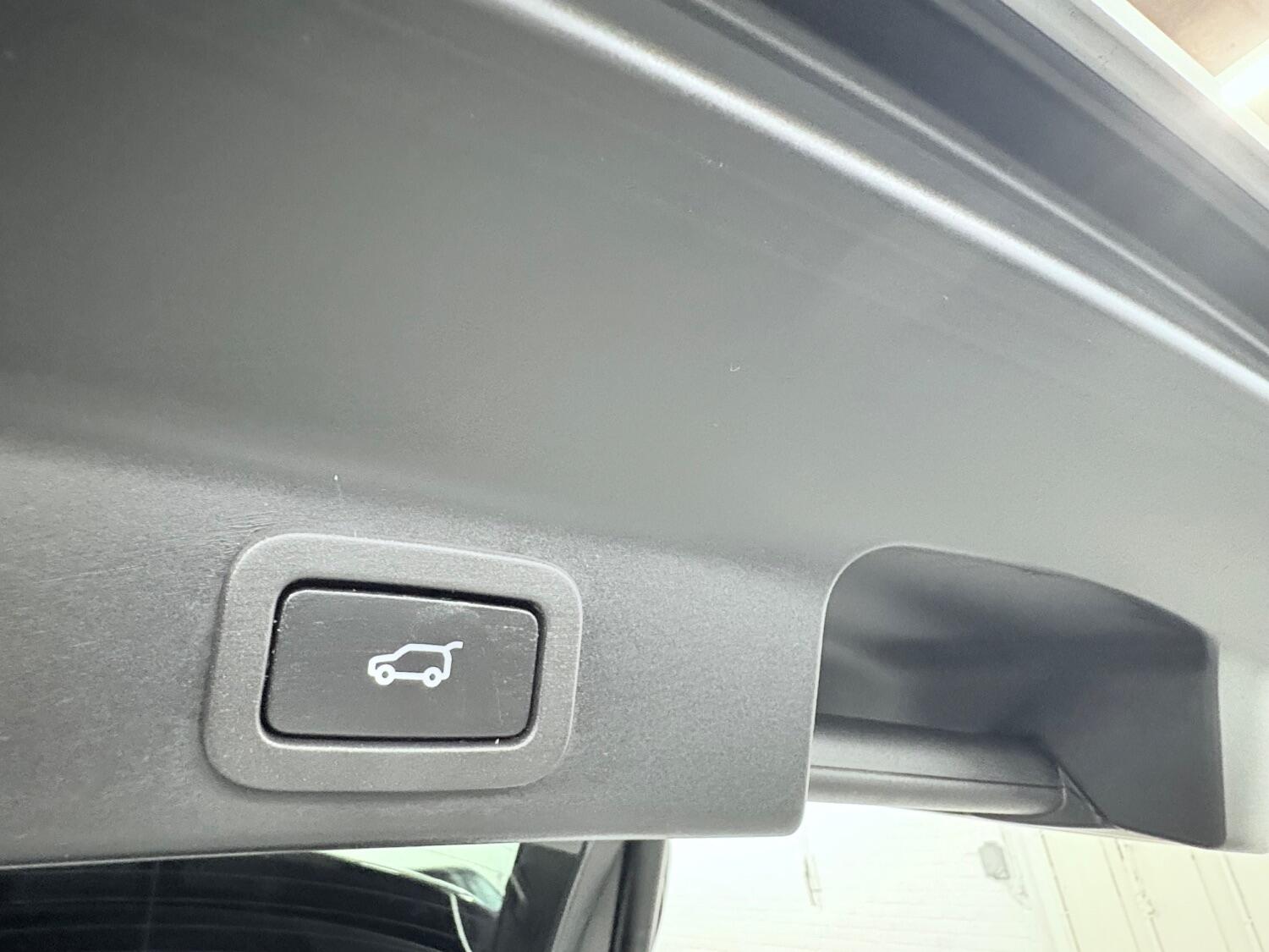 Used Jaguar F-Pace 2018 for sale - 76407483: Photo 29