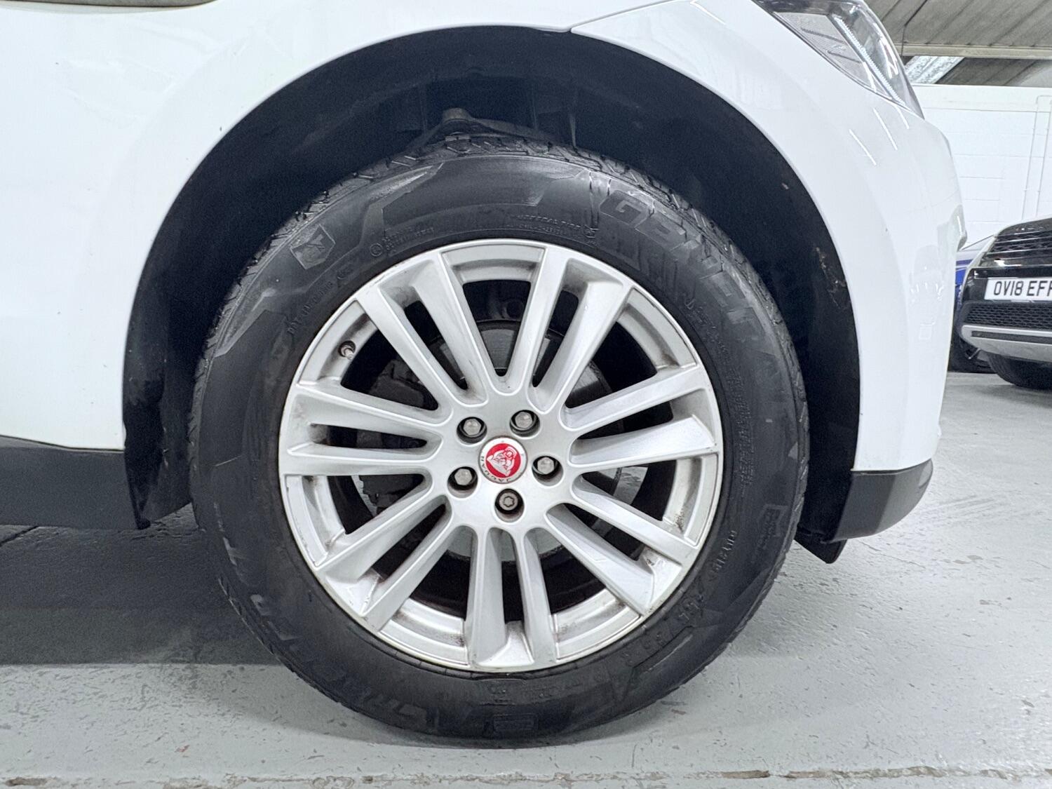 Used Jaguar F-Pace 2018 for sale - 76407483: Photo 32