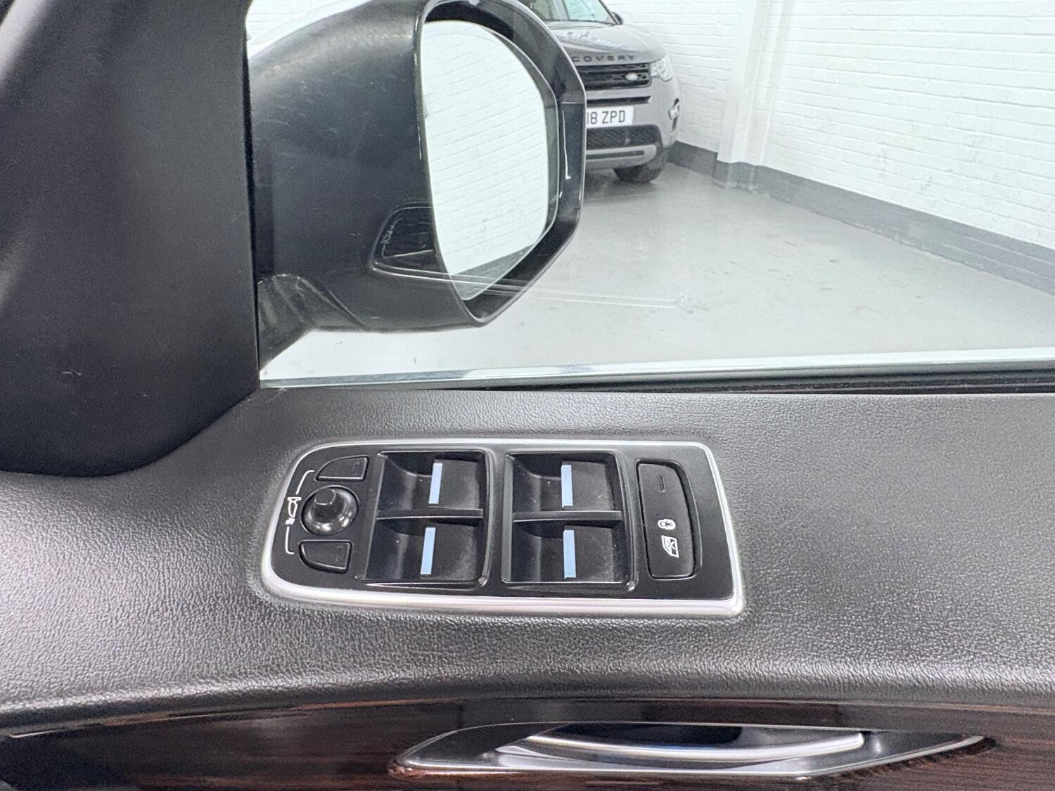 Used Jaguar F-Pace 2018 for sale - 76407483: Photo 38