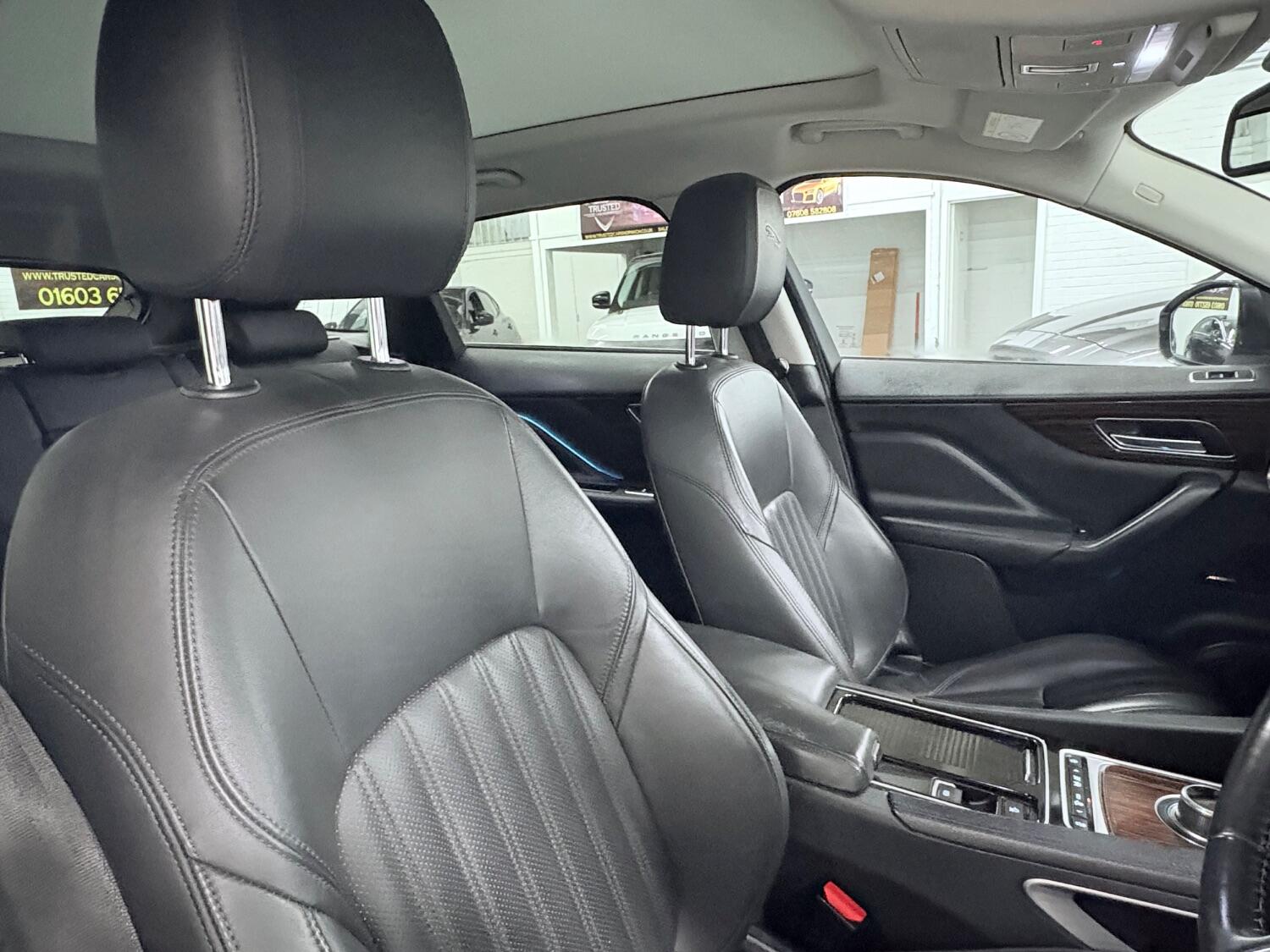 Used Jaguar F-Pace 2018 for sale - 76407483: Photo 44