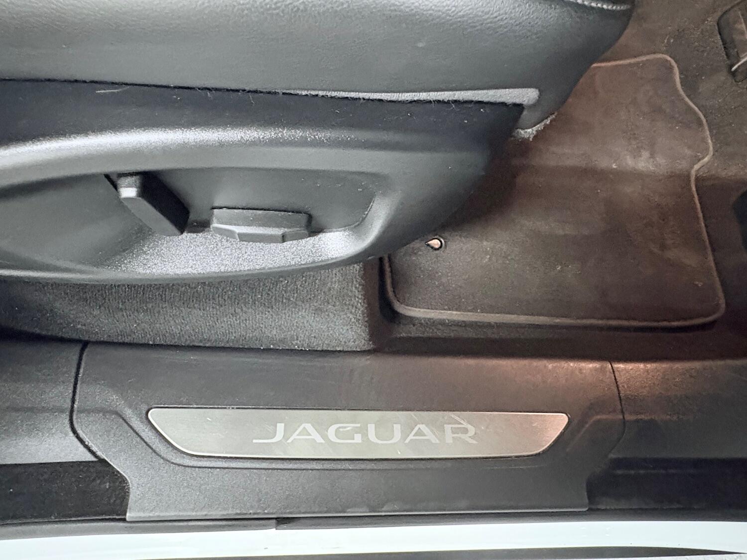Used Jaguar F-Pace 2018 for sale - 76407483: Photo 48