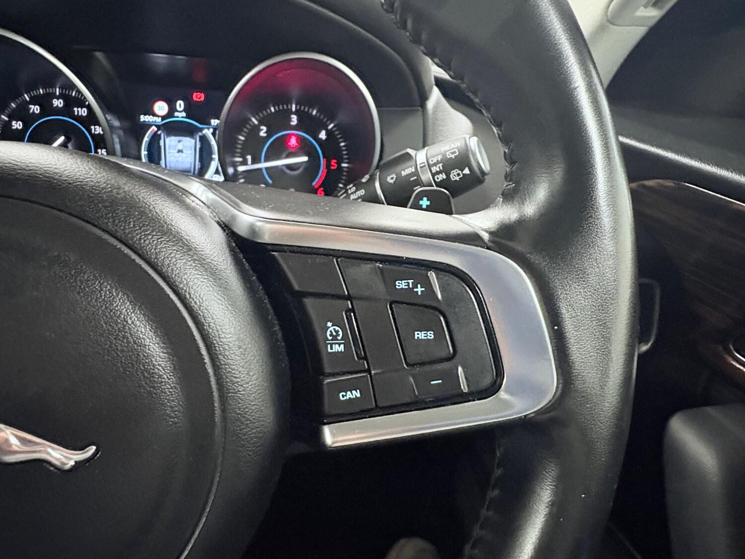 Used Jaguar F-Pace 2018 for sale - 76407483: Photo 89