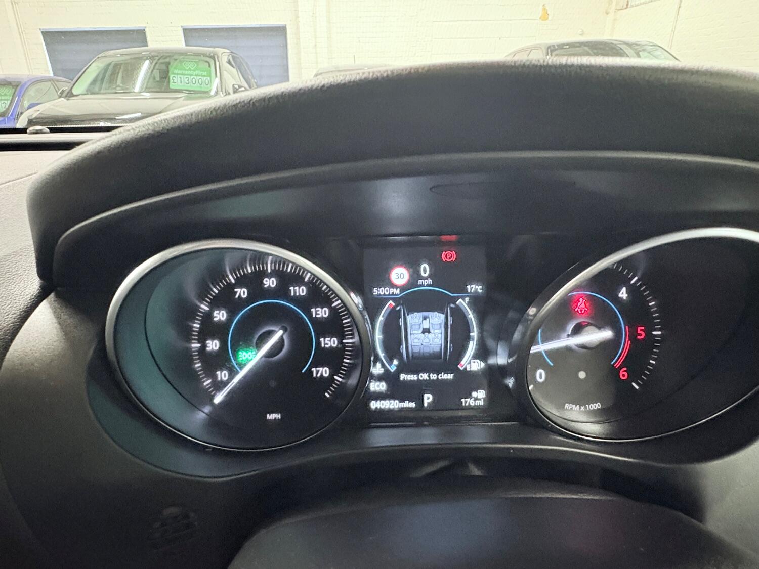 Used Jaguar F-Pace 2018 for sale - 76407483: Photo 94