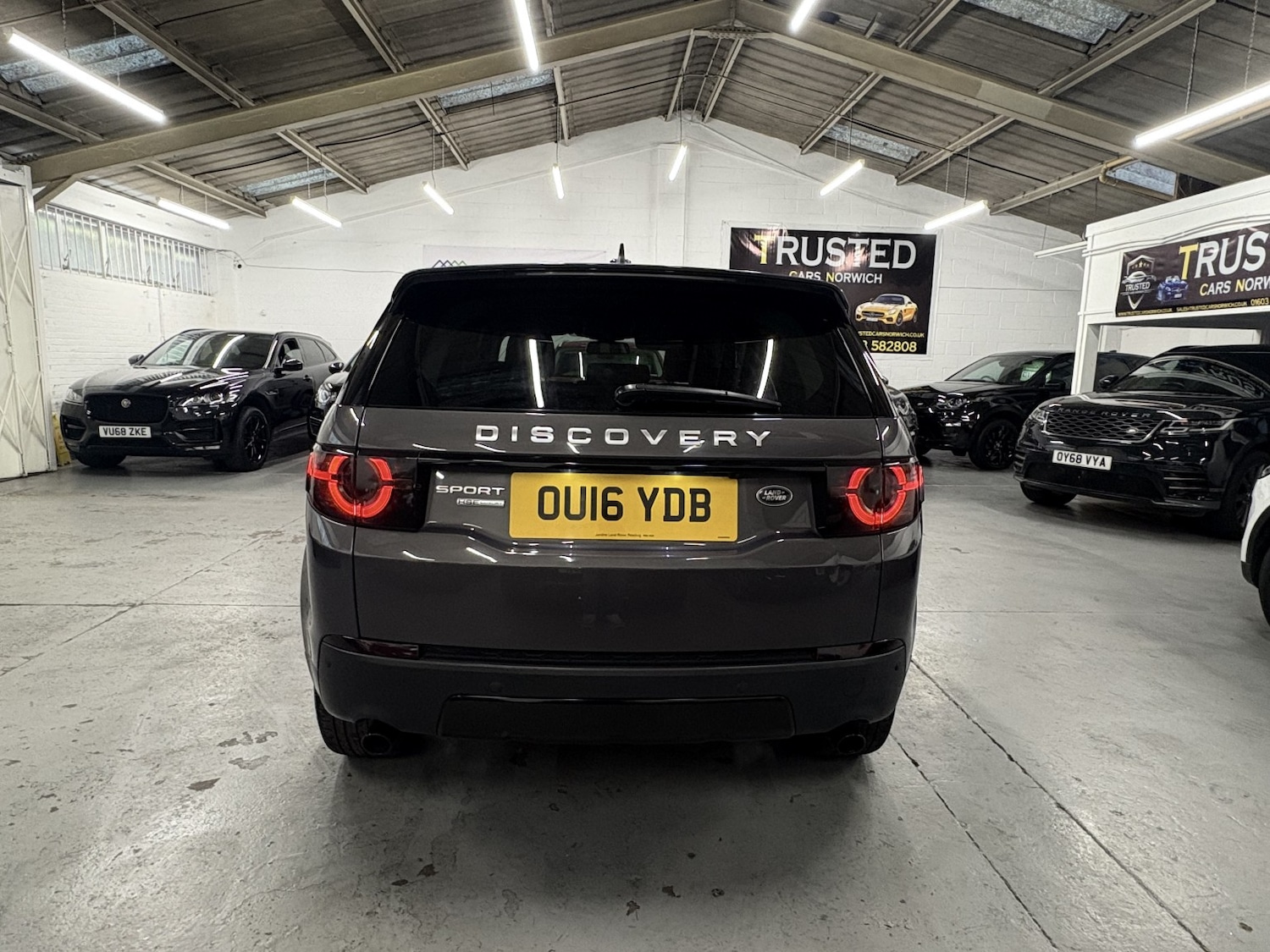 Used Land Rover Discovery Sport 2016 for sale - 77028020: Photo 10