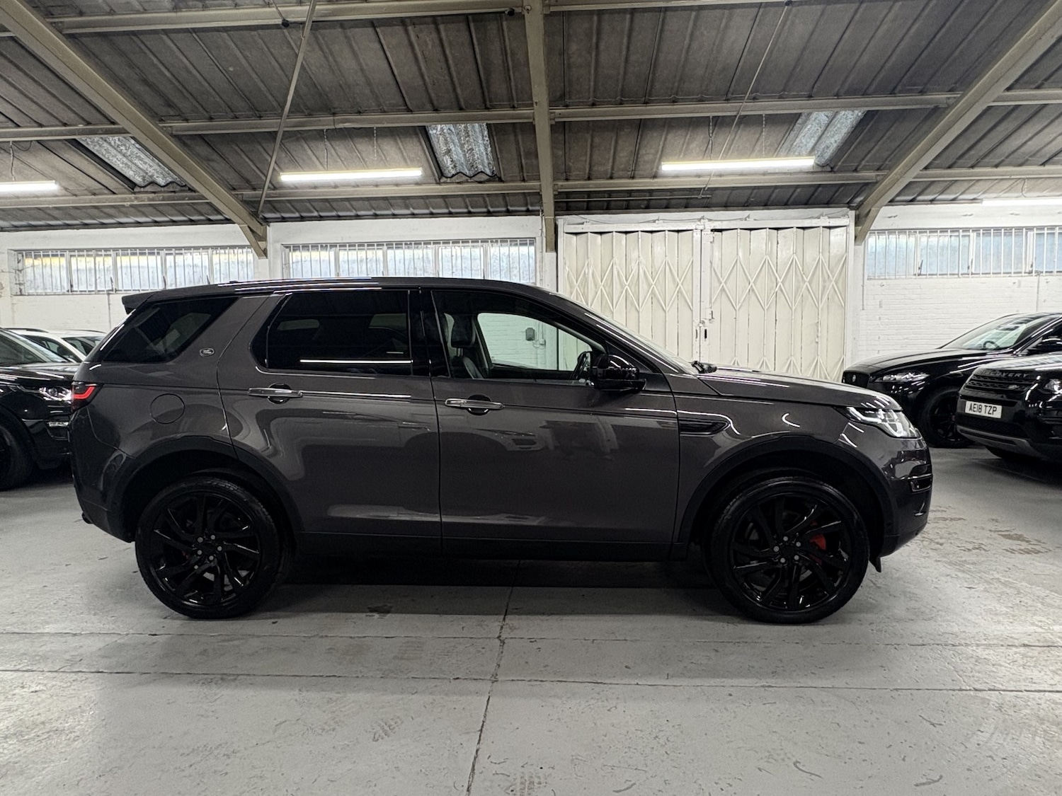 Used Land Rover Discovery Sport 2016 for sale - 77028020: Photo 11