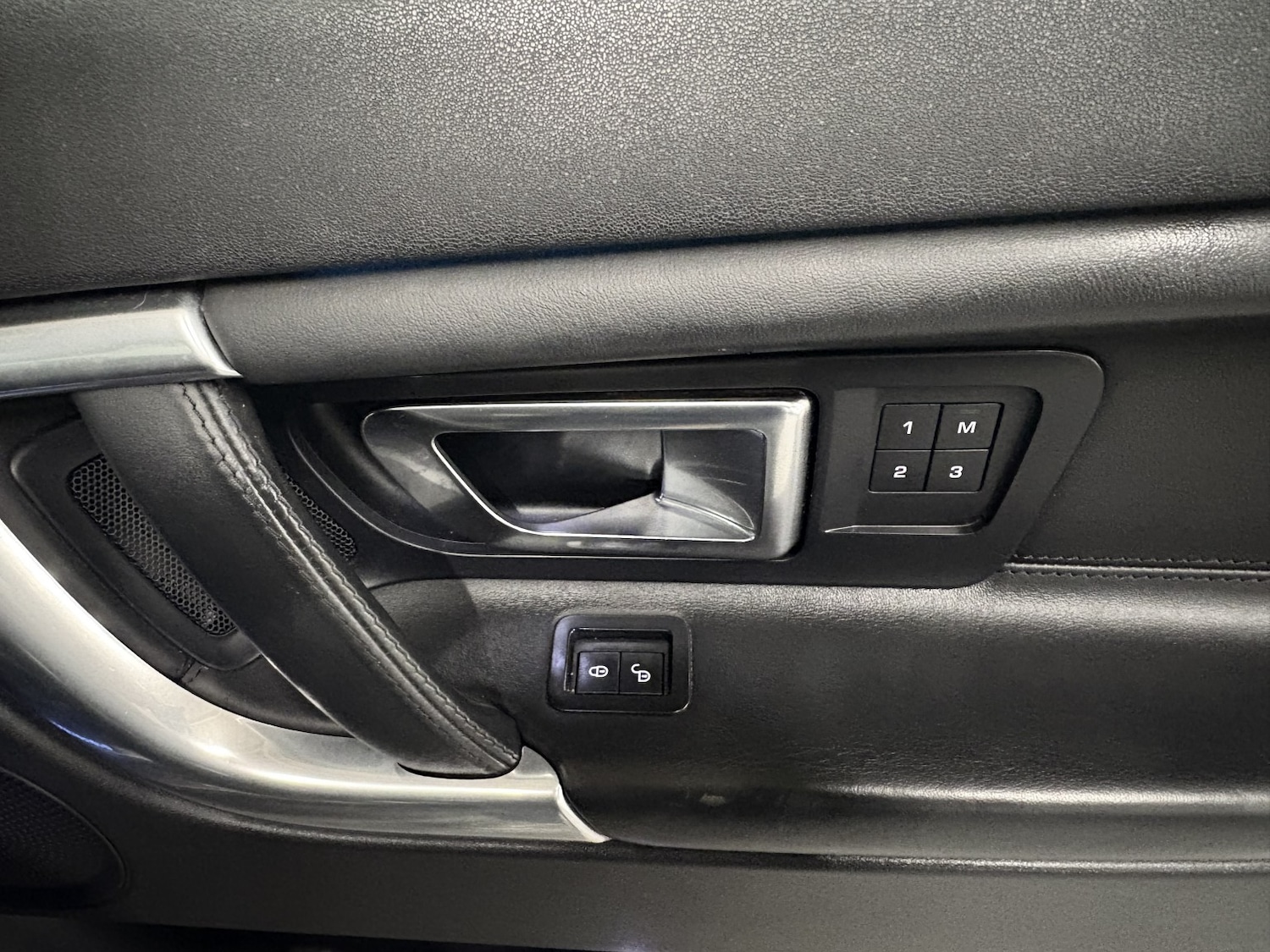 Used Land Rover Discovery Sport 2016 for sale - 77028020: Photo 39