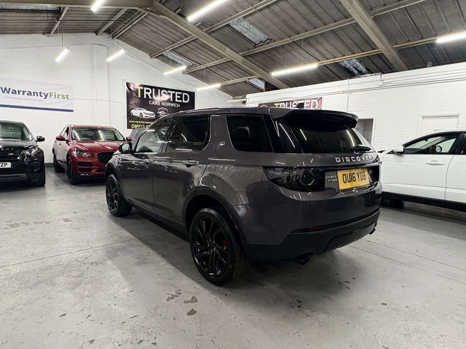 Used Land Rover Discovery Sport 2016 for sale - 77028020: Photo 5
