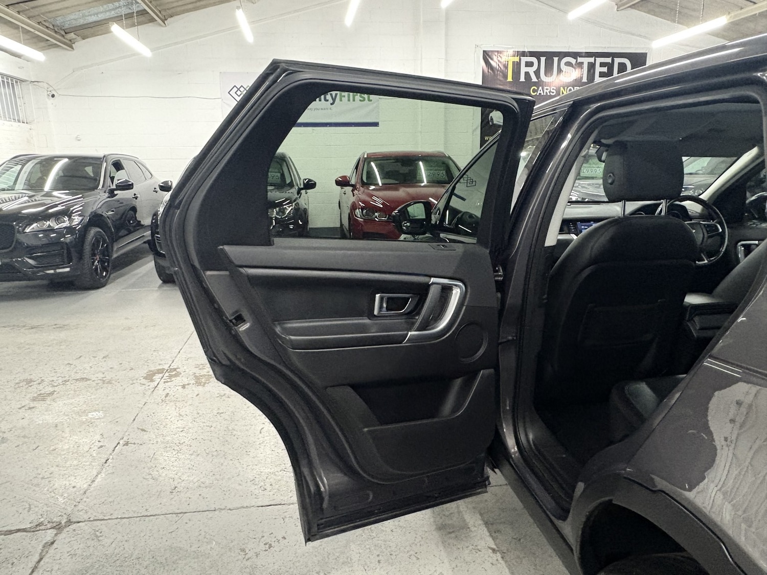 Used Land Rover Discovery Sport 2016 for sale - 77028020: Photo 57