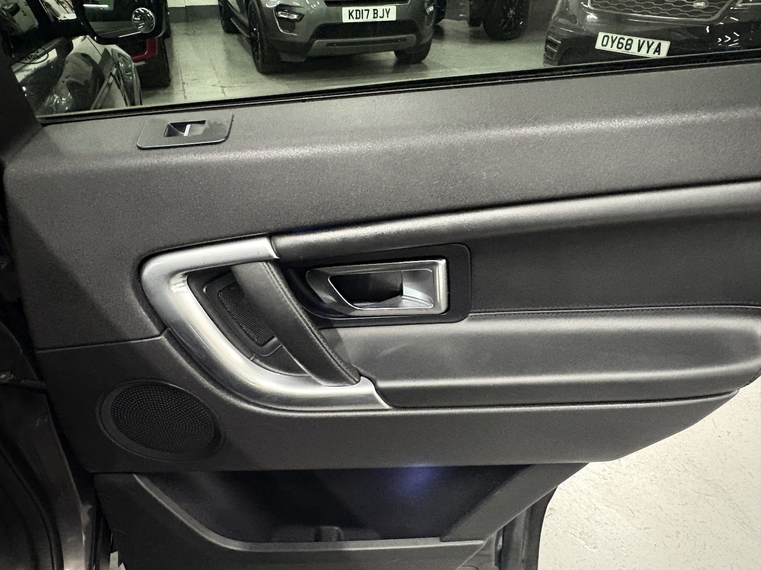 Used Land Rover Discovery Sport 2016 for sale - 77028020: Photo 62