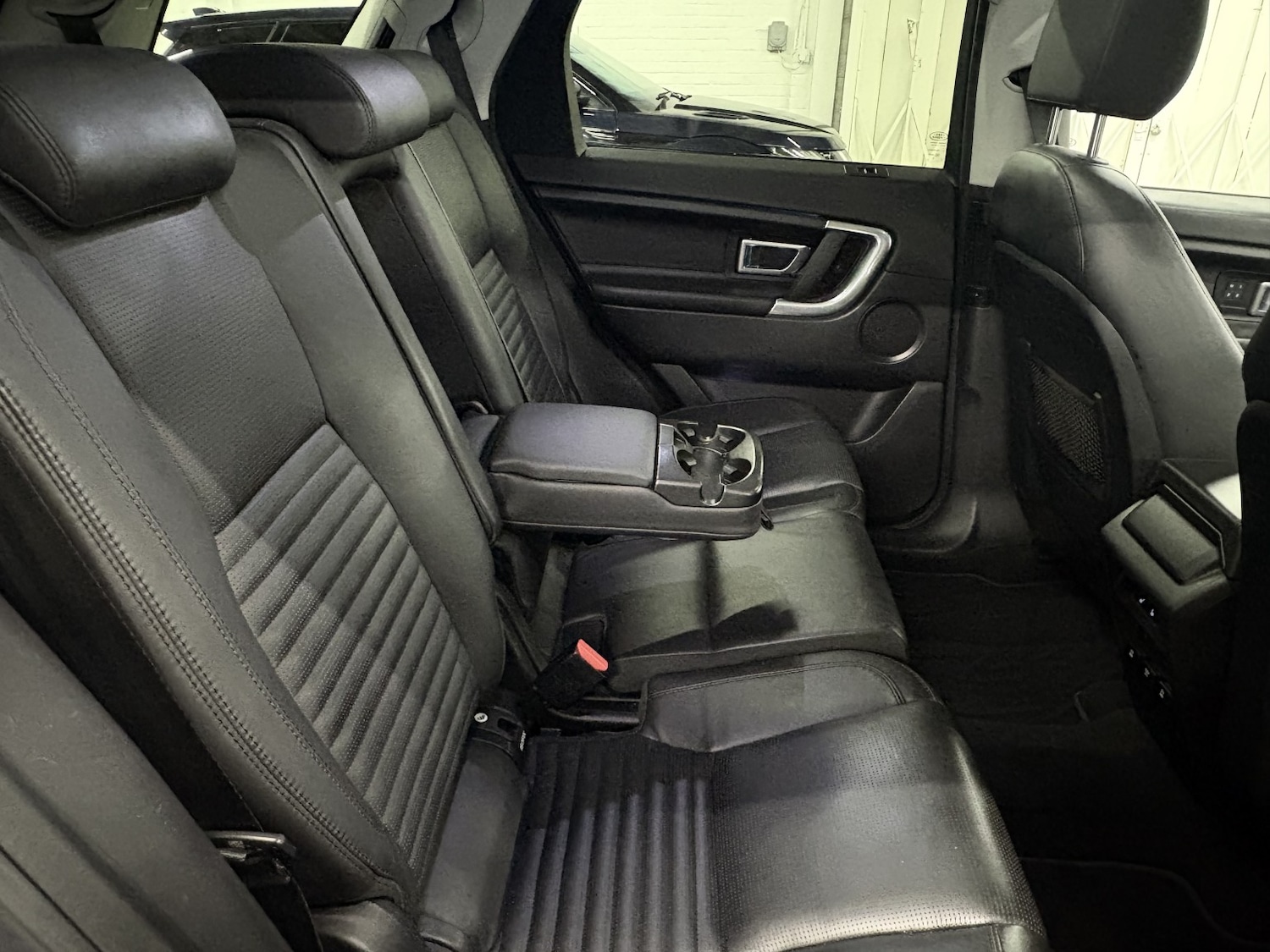 Used Land Rover Discovery Sport 2016 for sale - 77028020: Photo 64