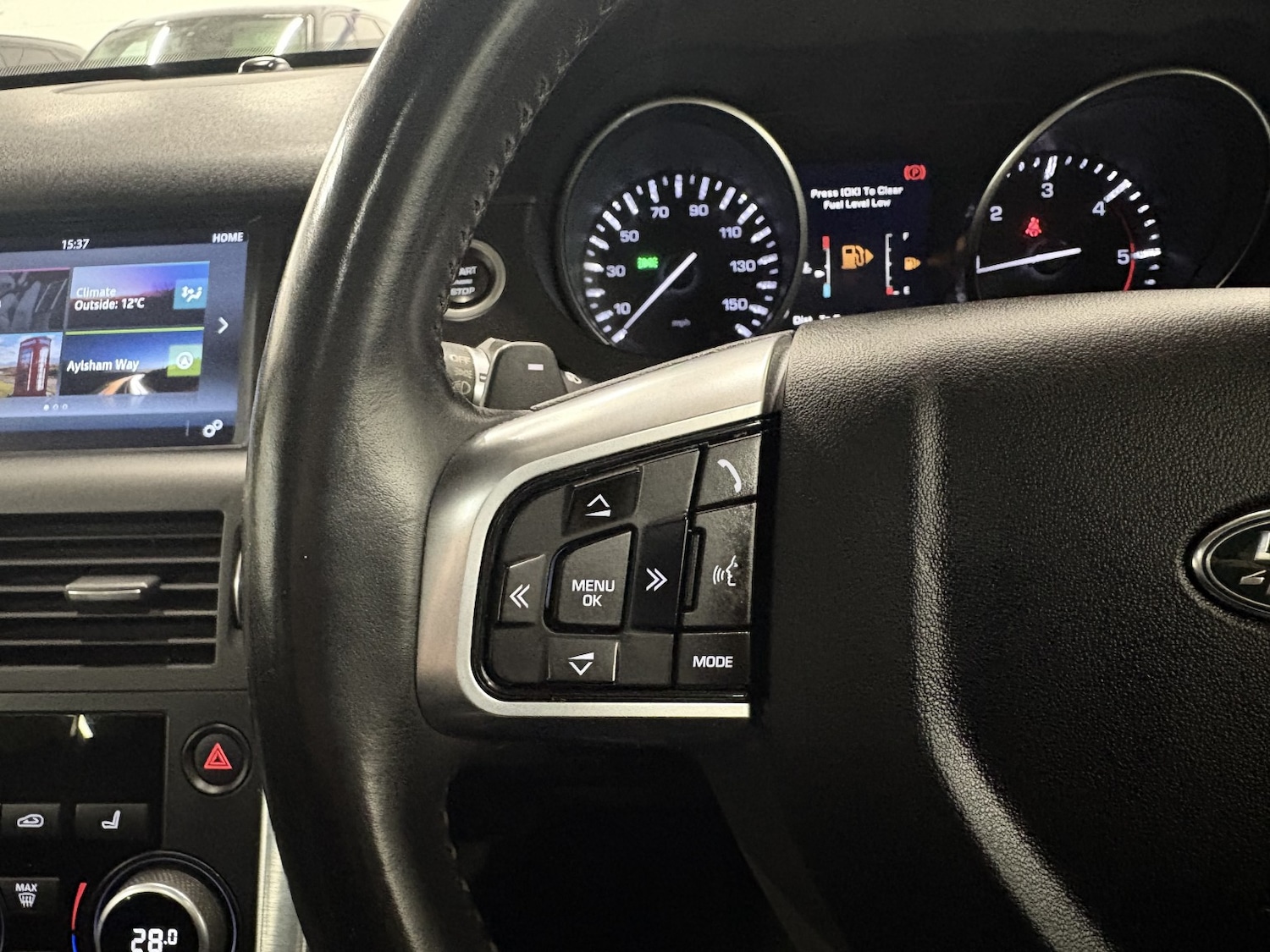 Used Land Rover Discovery Sport 2016 for sale - 77028020: Photo 78