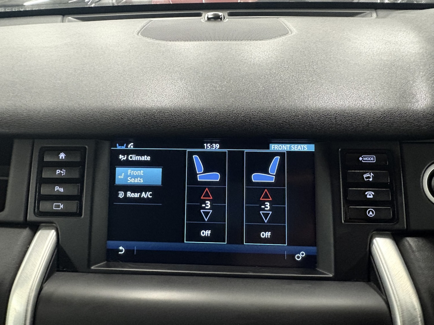 Used Land Rover Discovery Sport 2016 for sale - 77028020: Photo 90