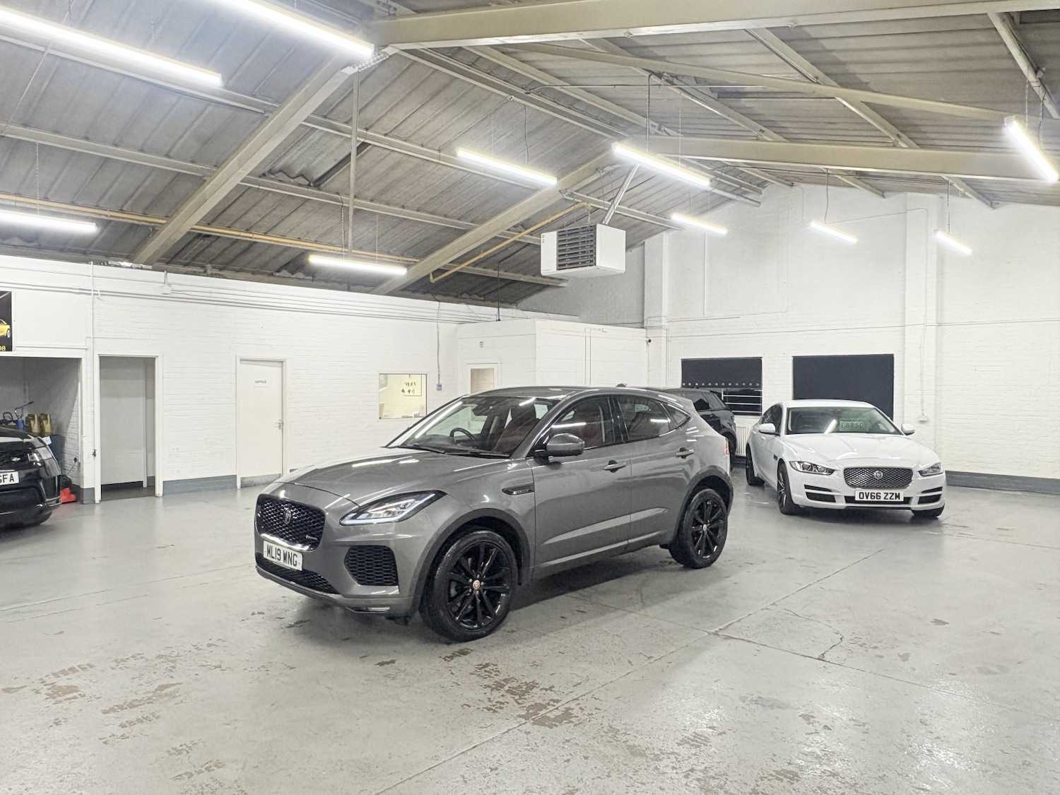 Used Jaguar E-Pace 2019 for sale - 77595422: Photo 14