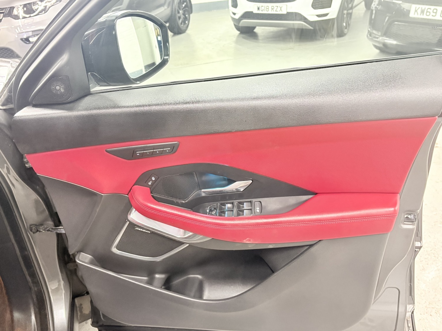 Used Jaguar E-Pace 2019 for sale - 77595422: Photo 34