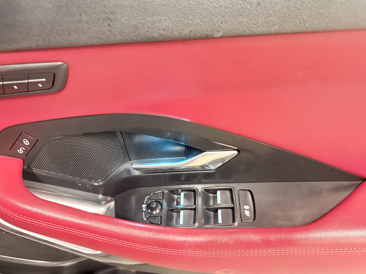 Used Jaguar E-Pace 2019 for sale - 77595422: Photo 35