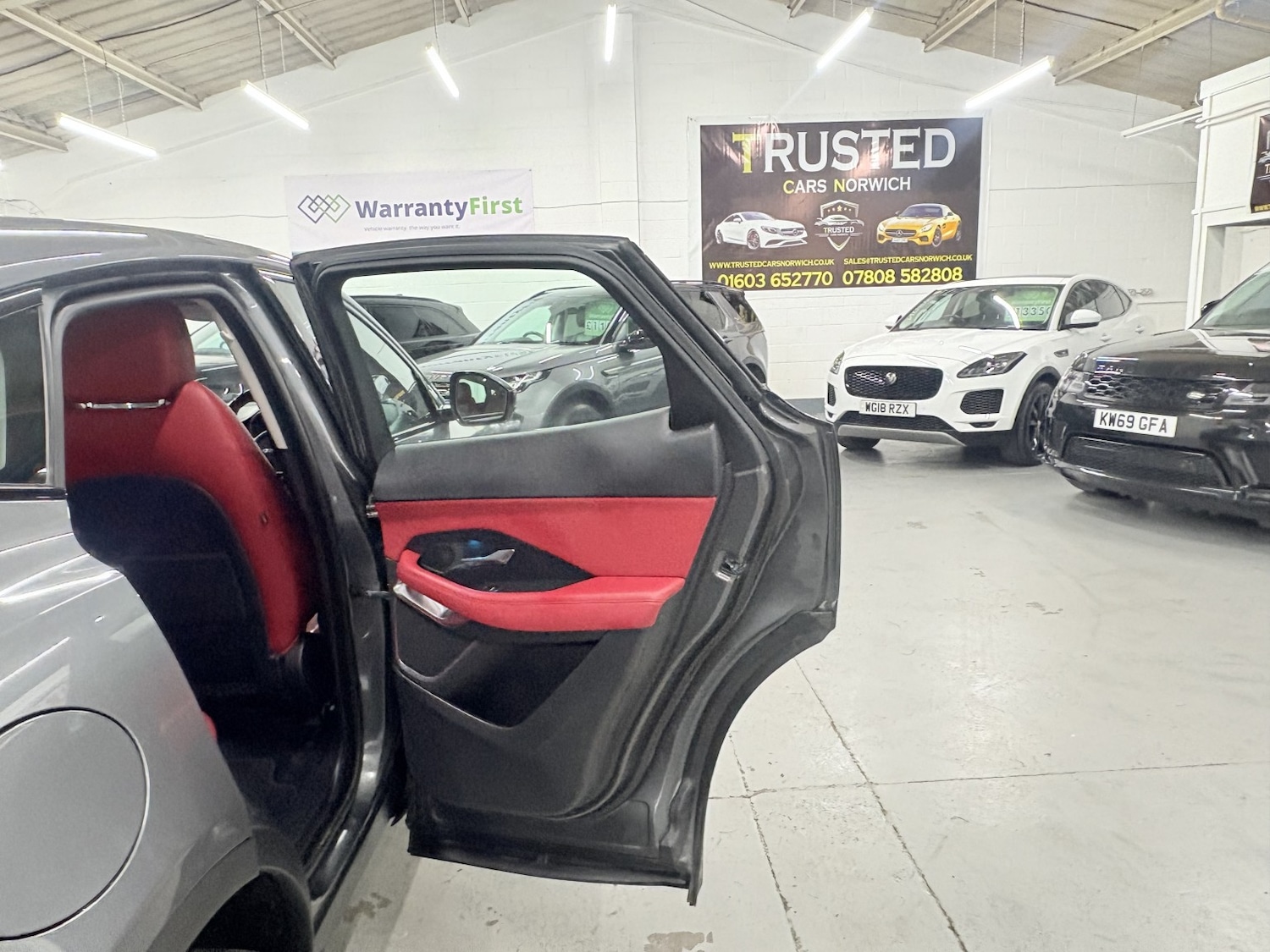 Used Jaguar E-Pace 2019 for sale - 77595422: Photo 56