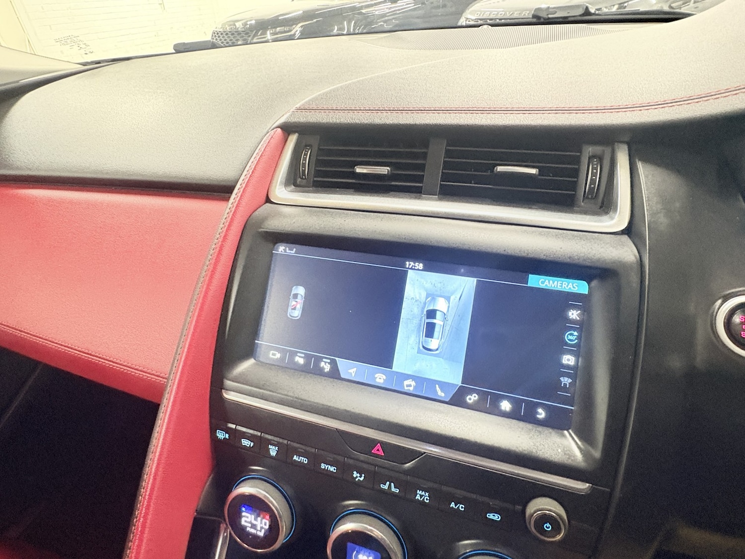 Used Jaguar E-Pace 2019 for sale - 77595422: Photo 76