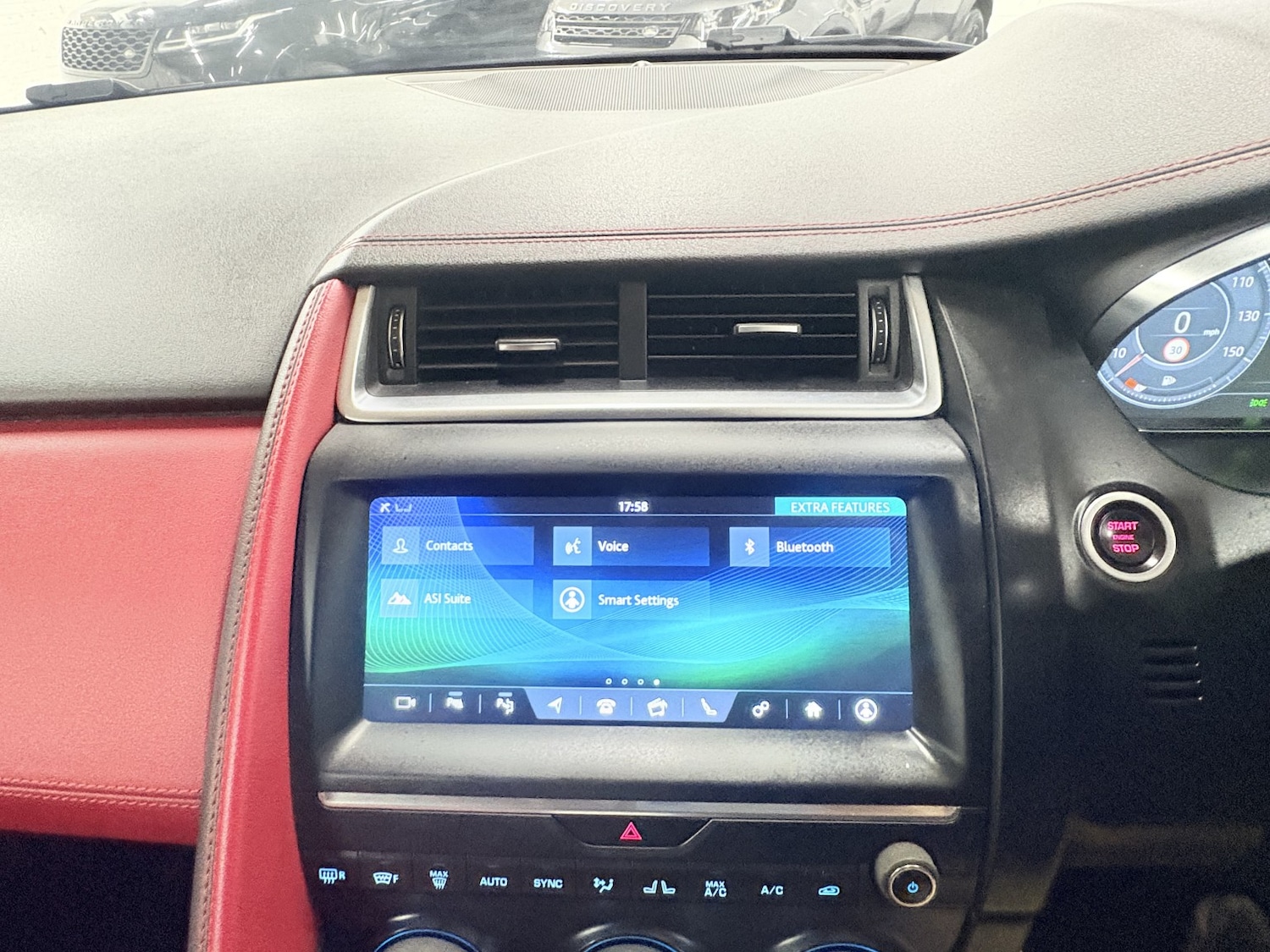 Used Jaguar E-Pace 2019 for sale - 77595422: Photo 80