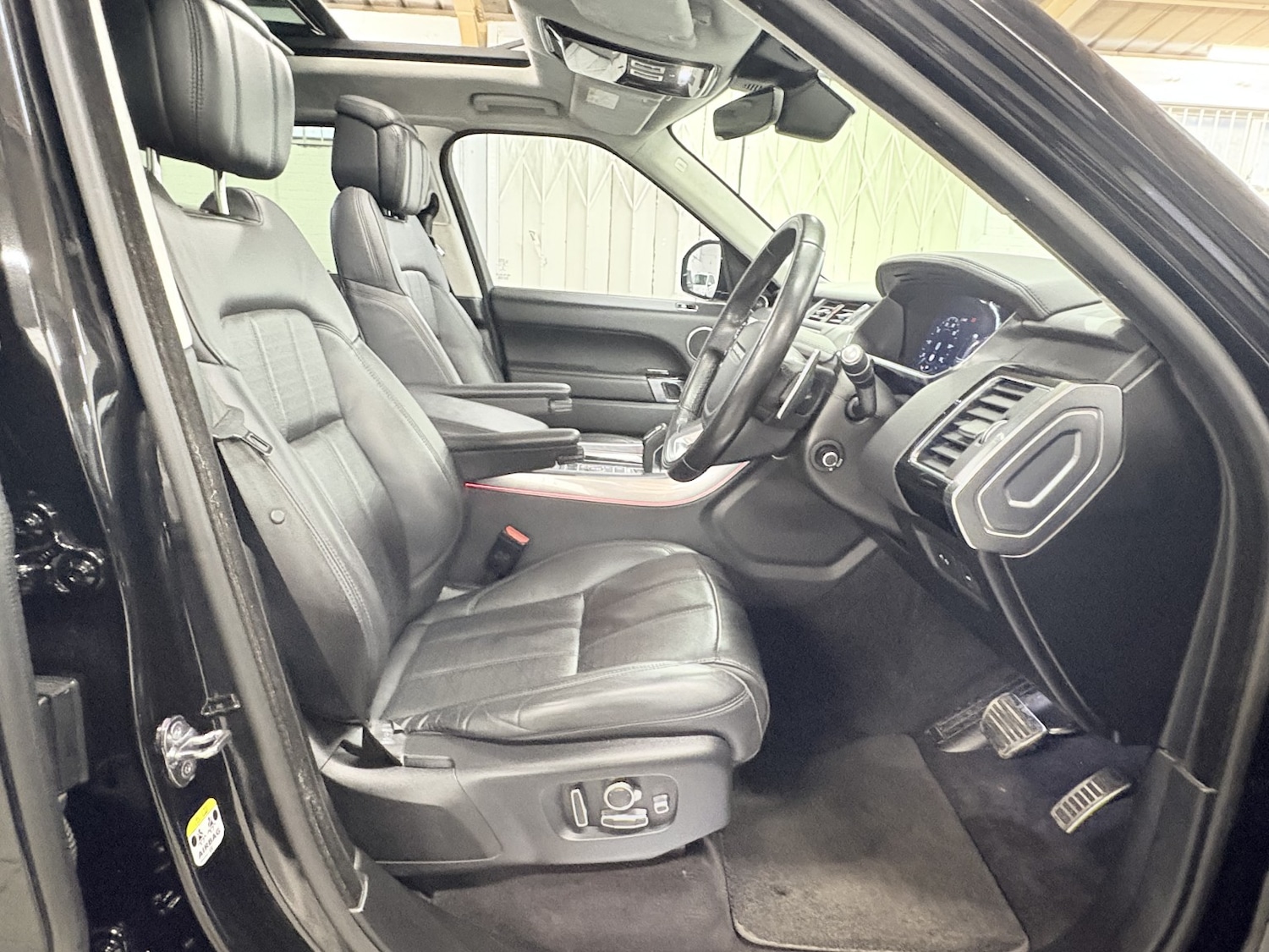 Used Land Rover Range Rover Sport 2019 for sale - 77991596: Photo 46