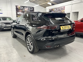 Used Jaguar F-Pace 2019 for sale - 78545758: Photo