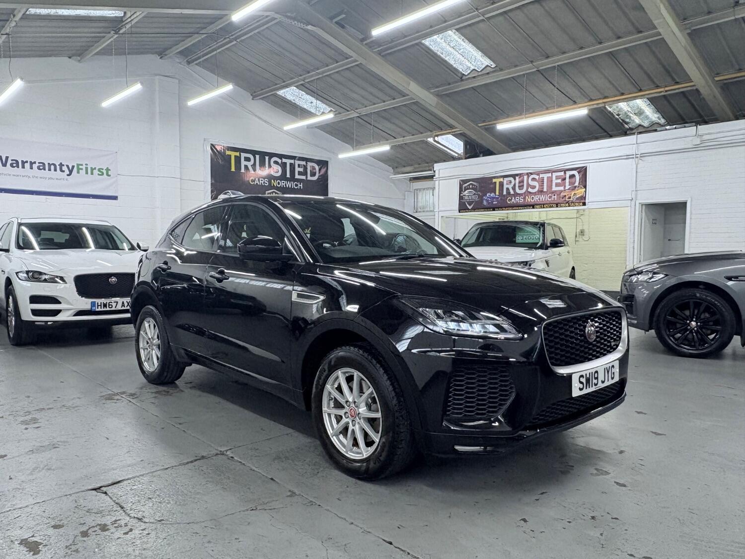 Used Jaguar E-Pace 2019 for sale - 76407589: Photo 1