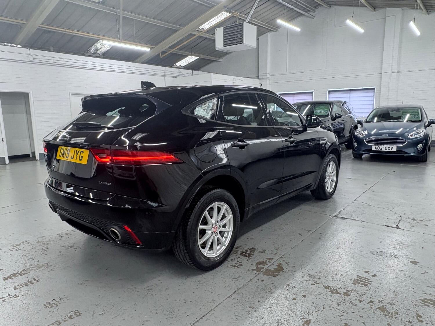 Used Jaguar E-Pace 2019 for sale - 76407589: Photo 14