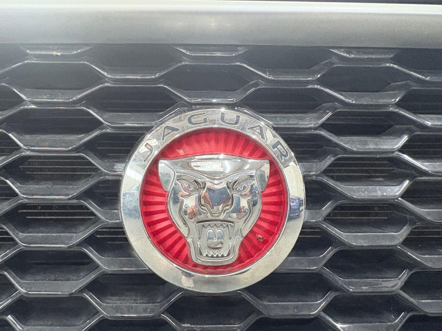 Used Jaguar E-Pace 2019 for sale - 76407589: Photo 28