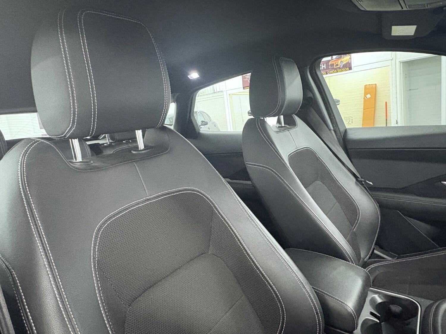 Used Jaguar E-Pace 2019 for sale - 76407589: Photo 40