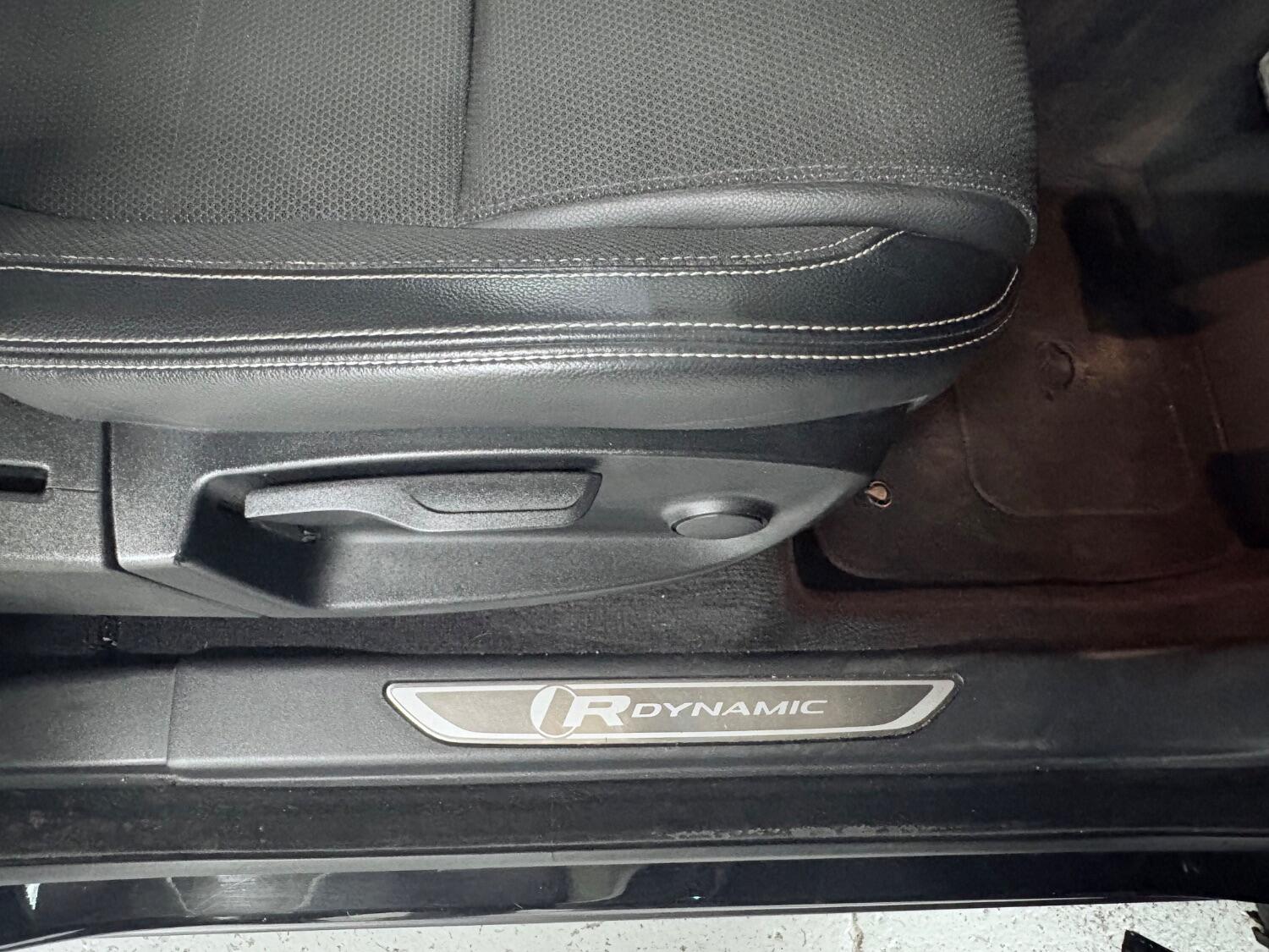 Used Jaguar E-Pace 2019 for sale - 76407589: Photo 44