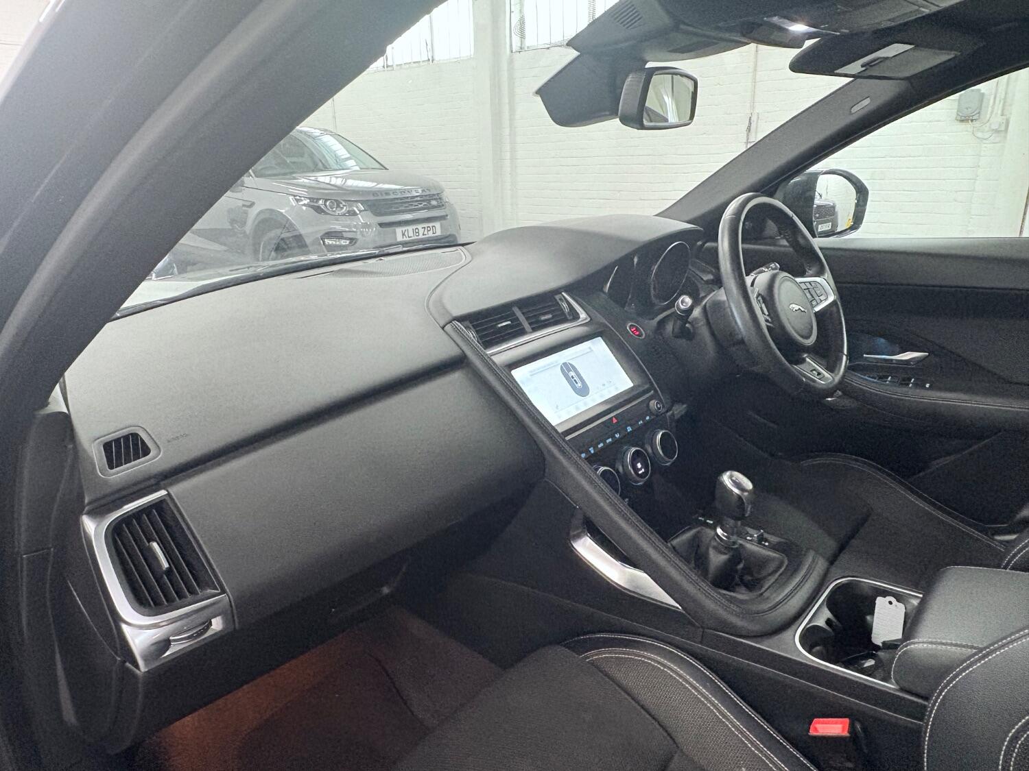 Used Jaguar E-Pace 2019 for sale - 76407589: Photo 48