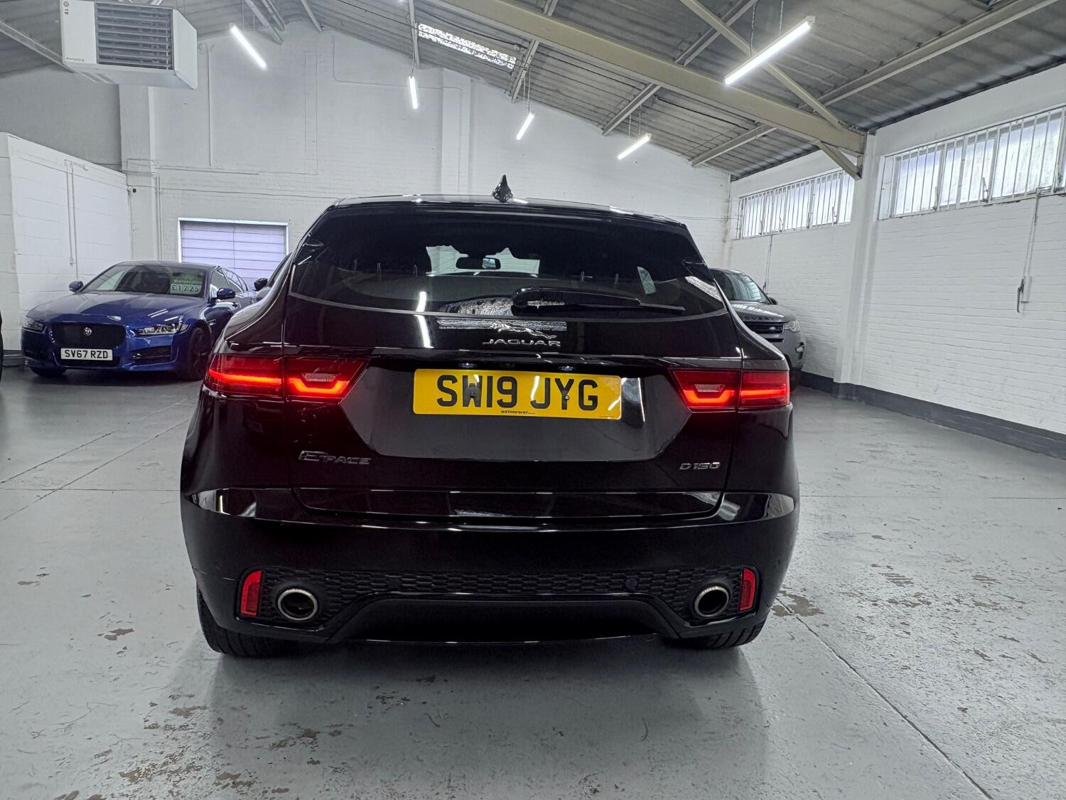 Used Jaguar E-Pace 2019 for sale - 76407589: Photo 6