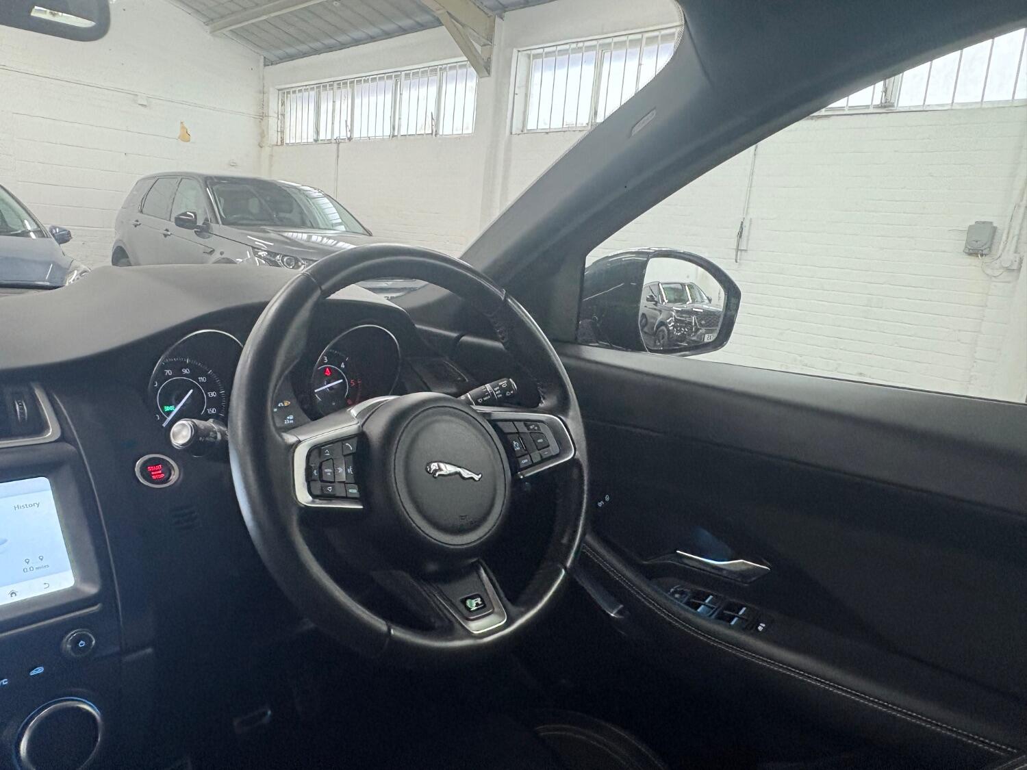 Used Jaguar E-Pace 2019 for sale - 76407589: Photo 75