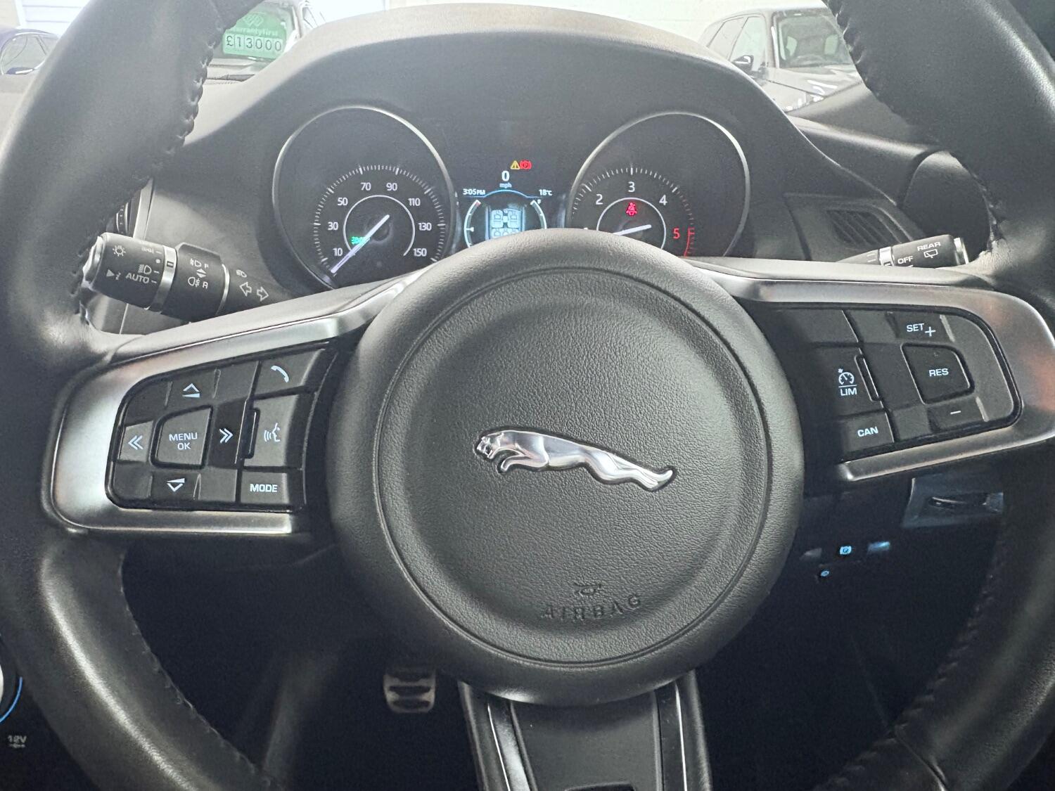 Used Jaguar E-Pace 2019 for sale - 76407589: Photo 78