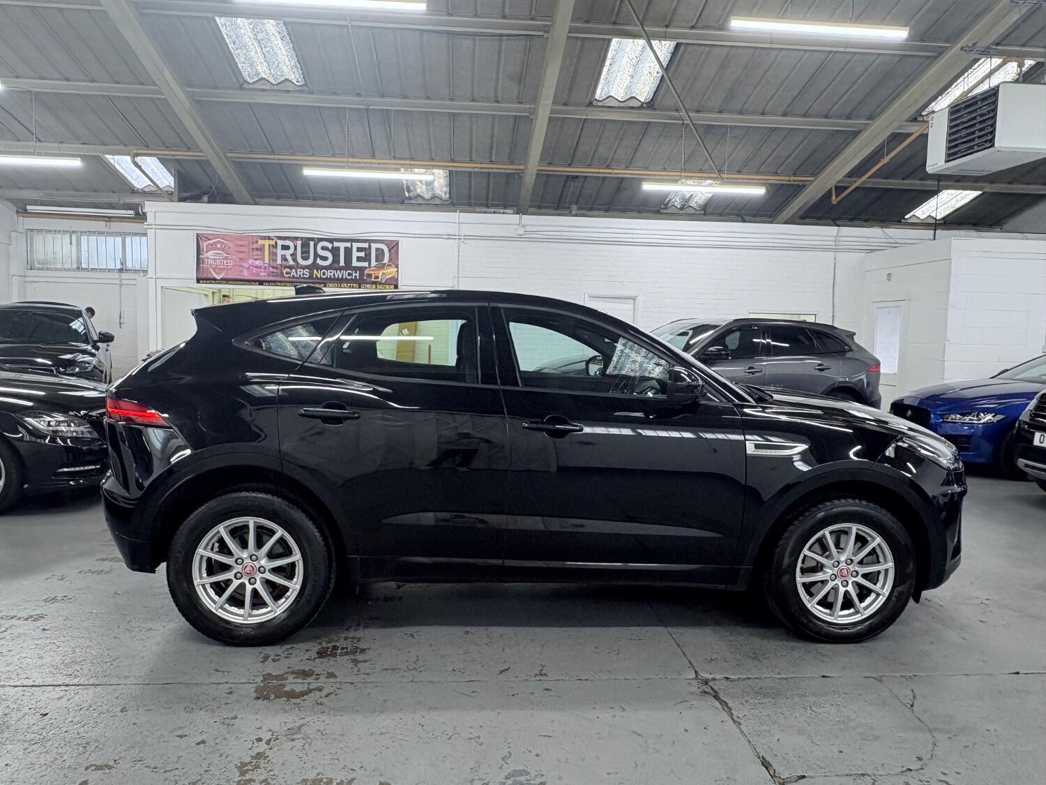 Used Jaguar E-Pace 2019 for sale - 76407589: Photo 8