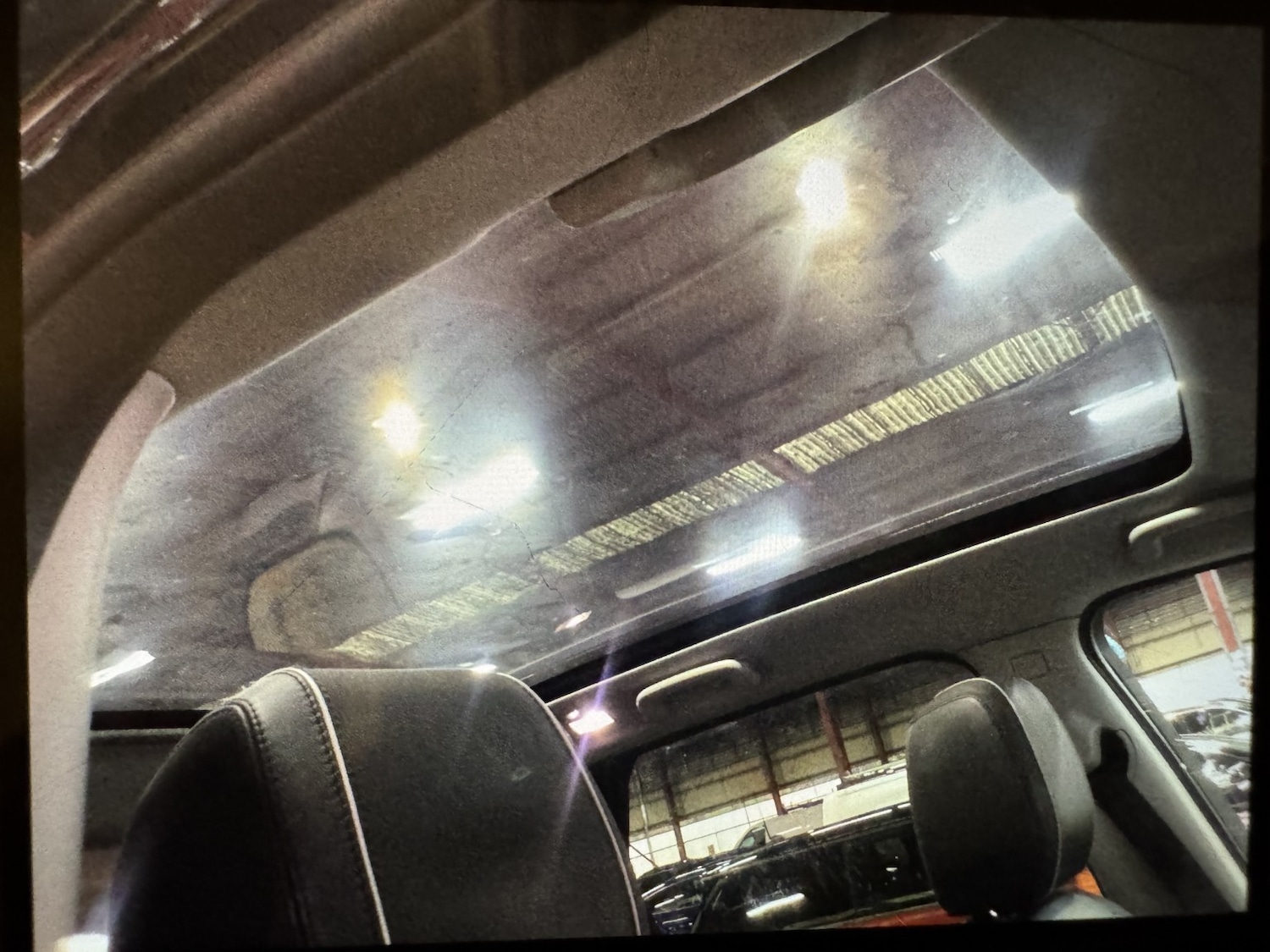 Used Land Rover Discovery Sport 2017 for sale - 76863891: Photo 11