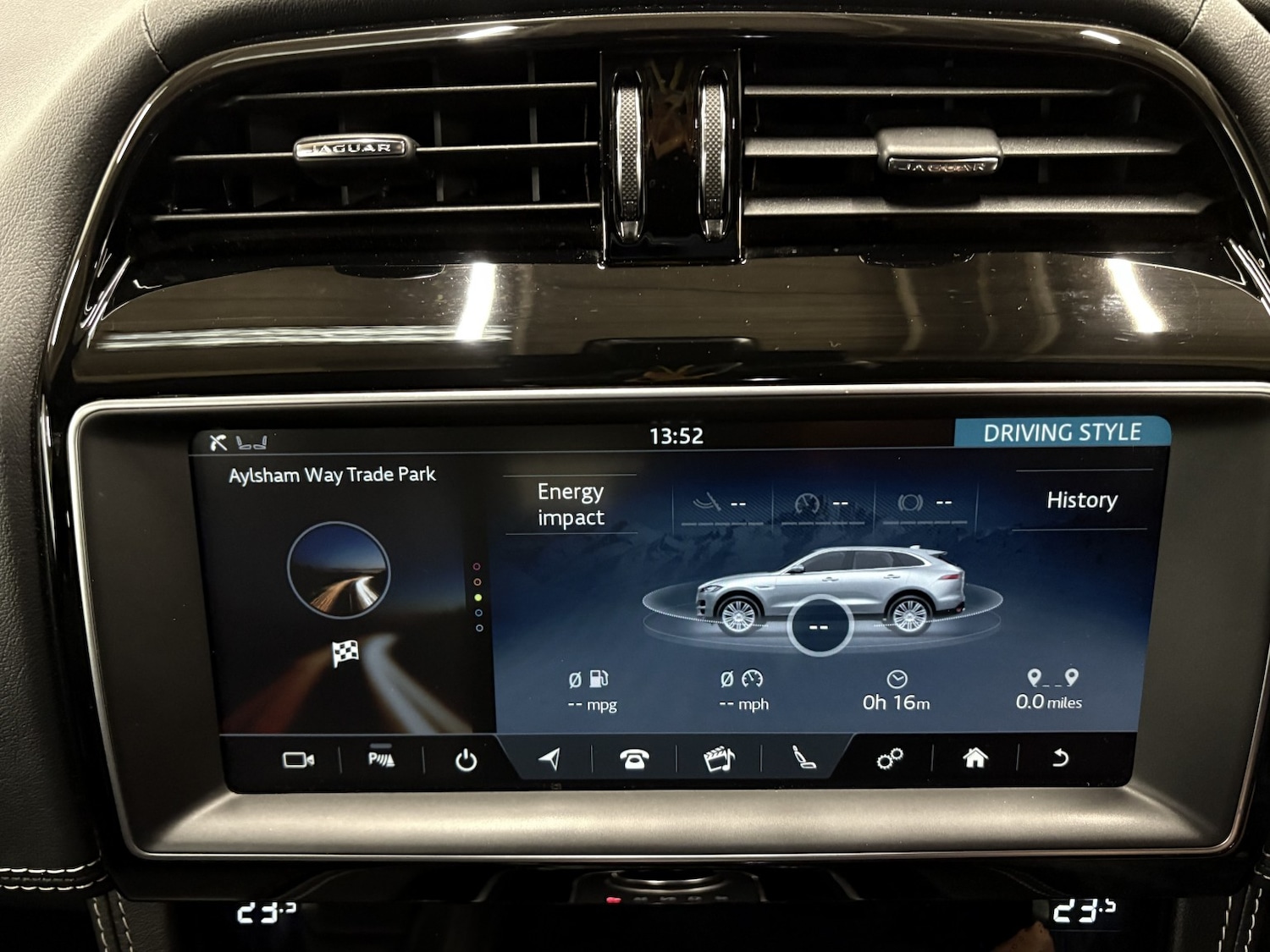 Used Jaguar F-Pace 2019 for sale - 77027883: Photo 100